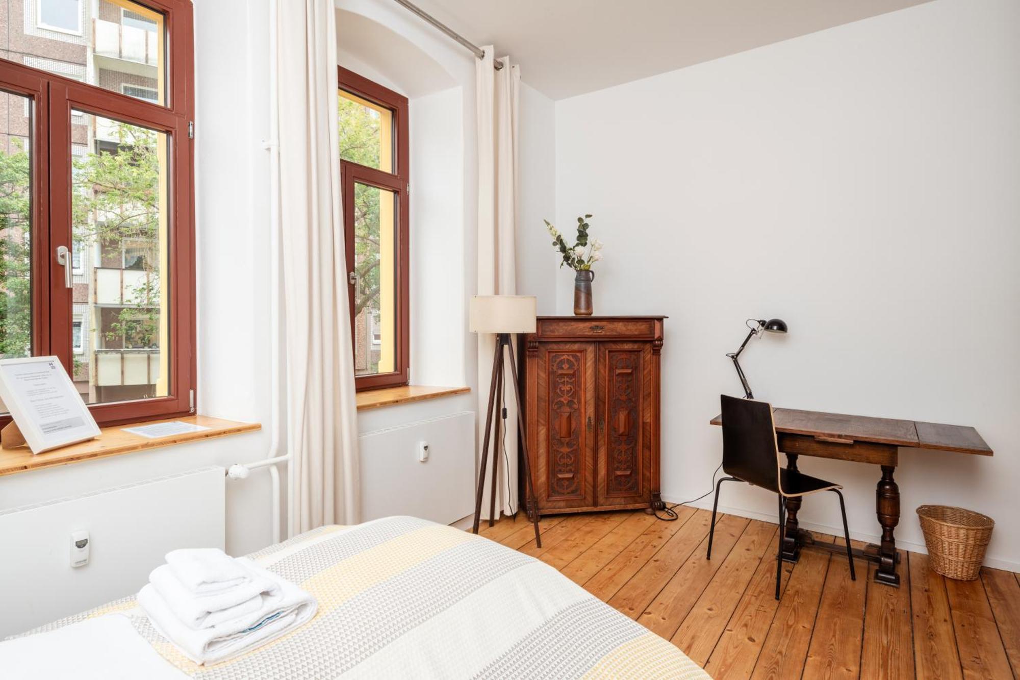 Kuenstlerzimmer Im Kulturhaus Haeselburg Гера Екстер'єр фото
