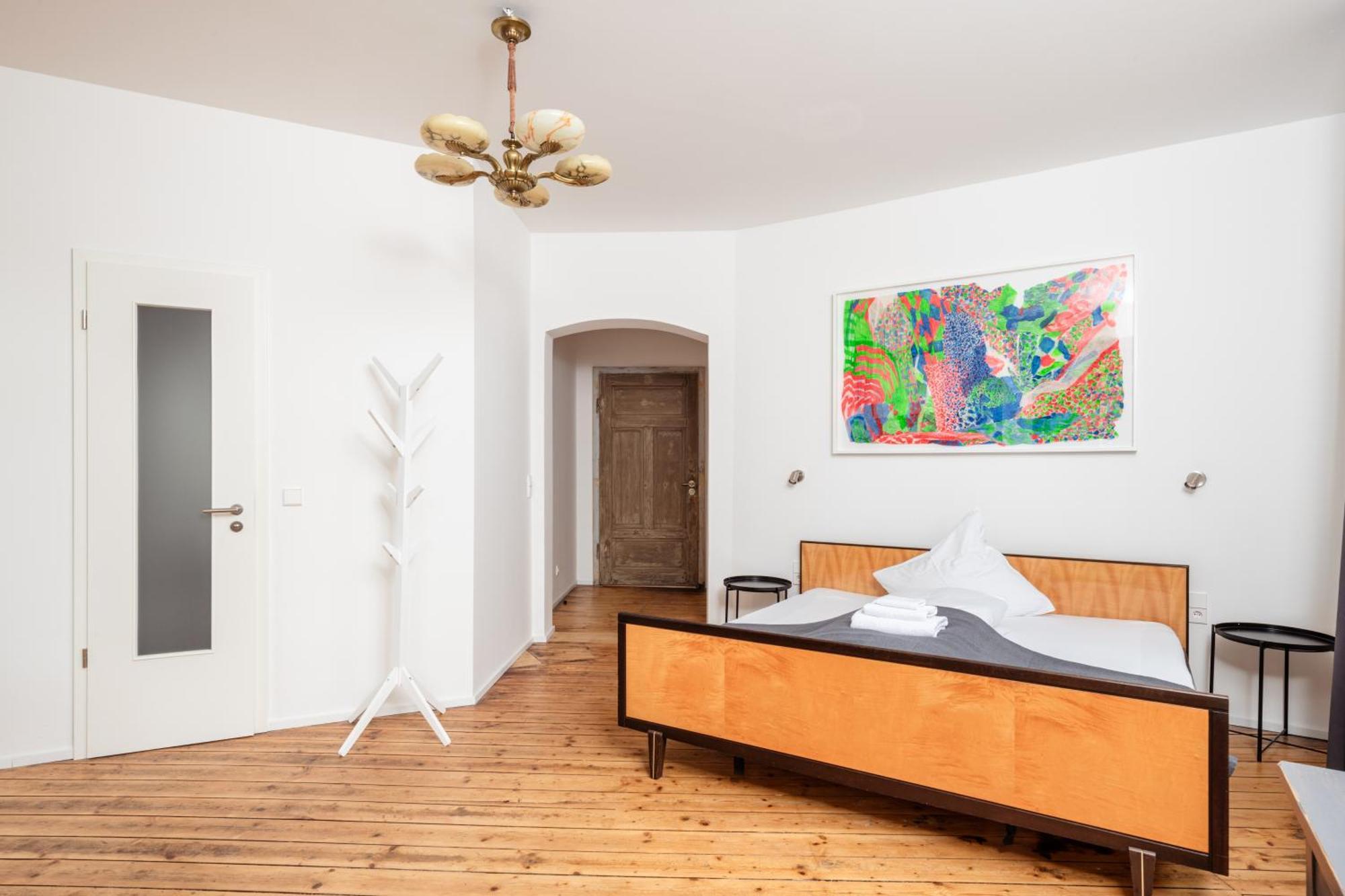Kuenstlerzimmer Im Kulturhaus Haeselburg Гера Екстер'єр фото